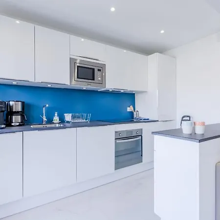 1-br 5 Min On Foot From The Croisette شقة